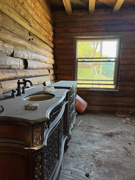 1633 Kay Lane. Azle, TX 76020