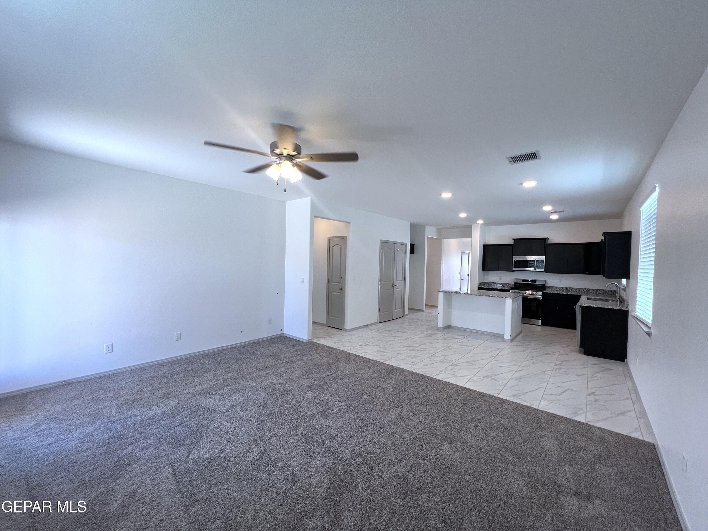 3860 Bubble Place. El Paso, TX 79938