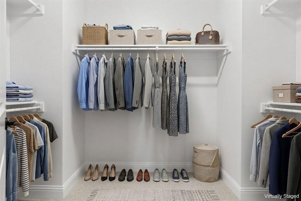 1208 Armstrong. The Colony, TX 75056