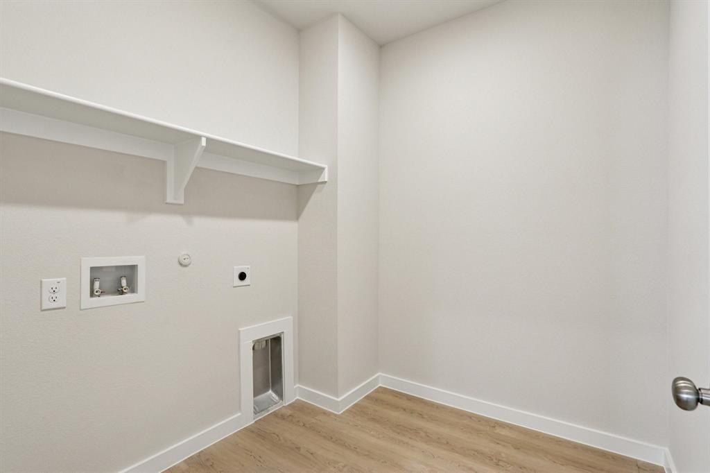 2306 Trailside Drive. Sherman, TX 75092