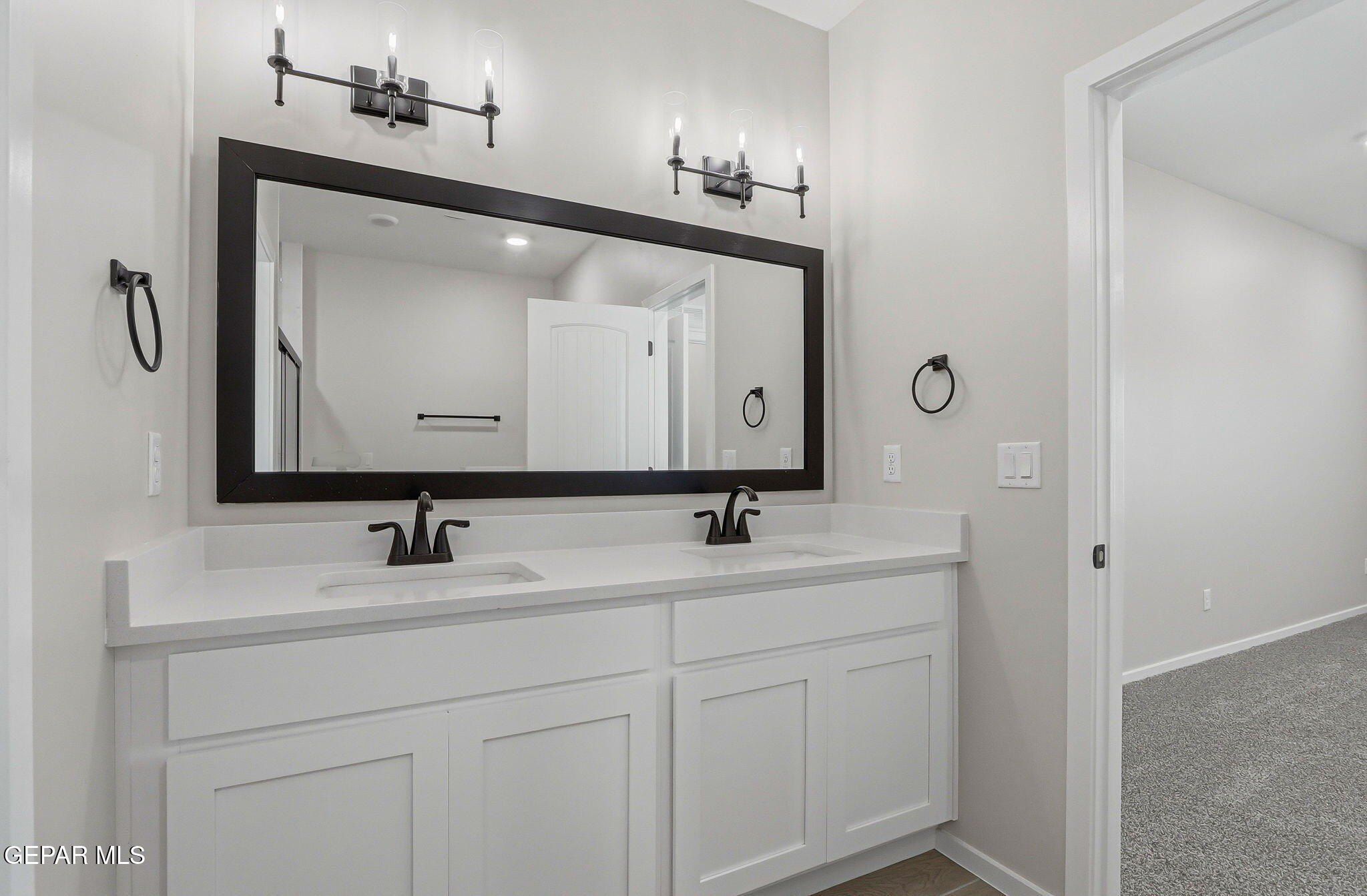 922 Bromyard Drive. Horizon City, TX 79928