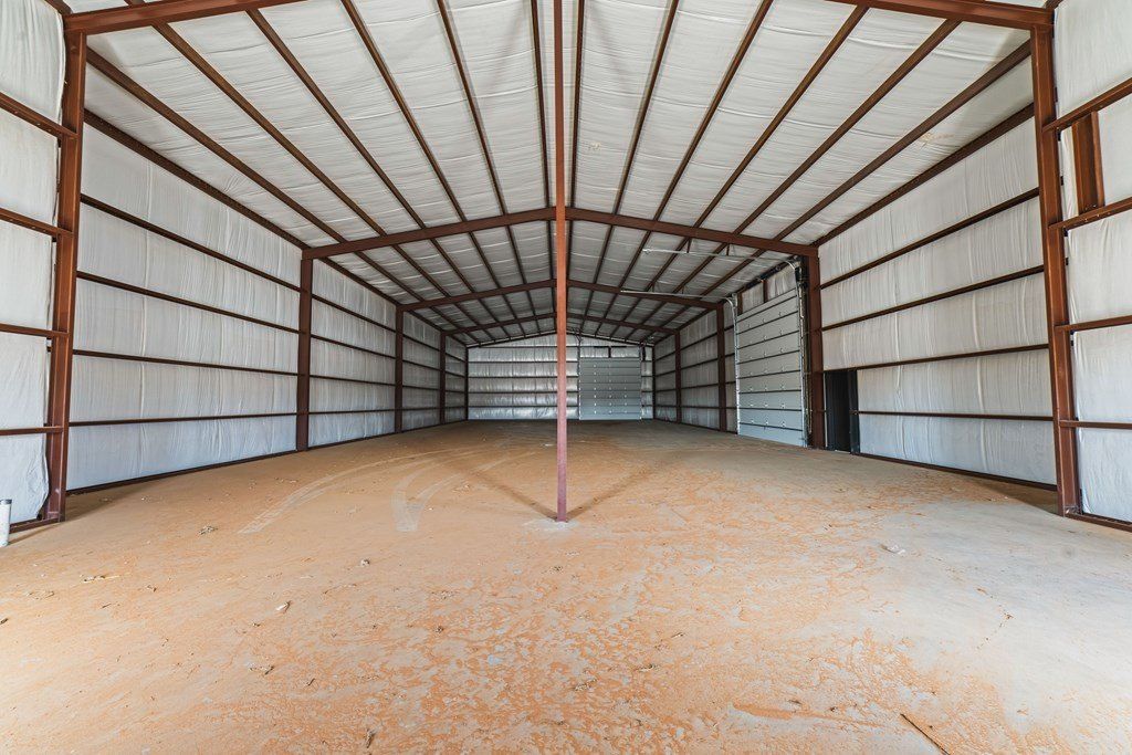 Us Hwy 180 E. Seminole, TX 79360