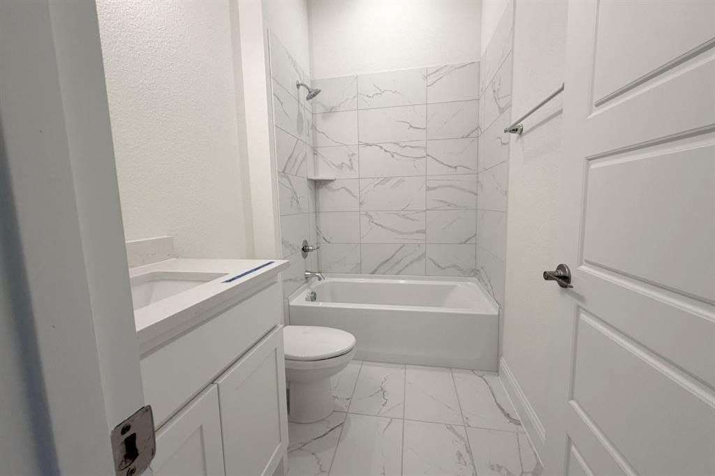 1845 Shumard Way. Fort Worth, TX 76008