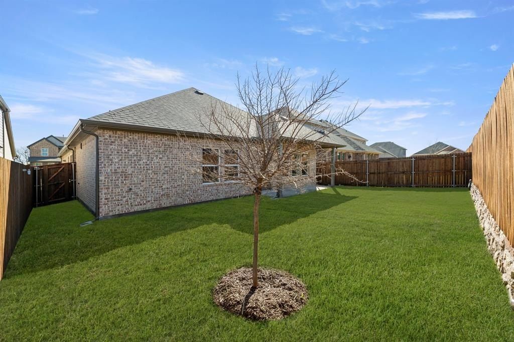 17224 Oxborough Drive. Fort Worth, TX 76247
