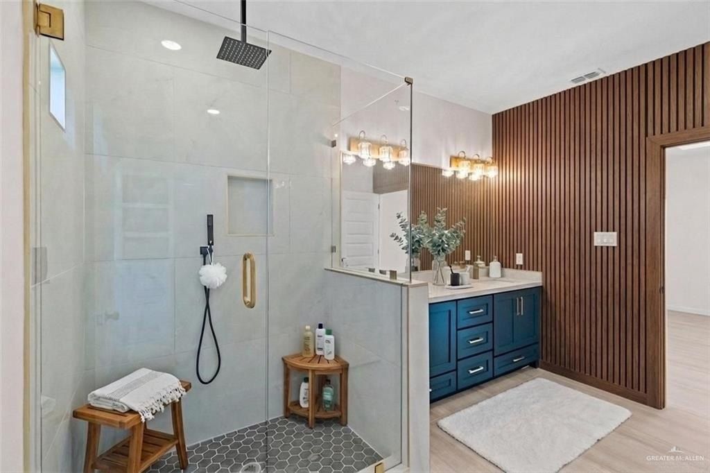 1704 Foxtail Street. Donna, TX 78537