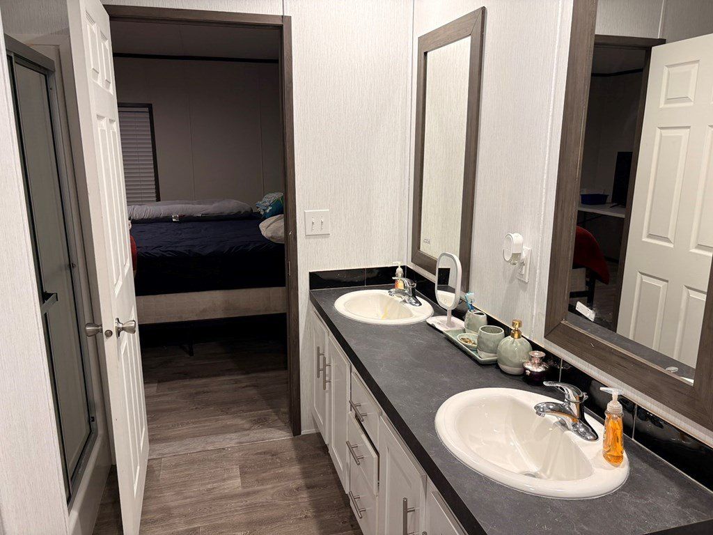 502 N Hendrickson St. Goldsmith, TX 79741