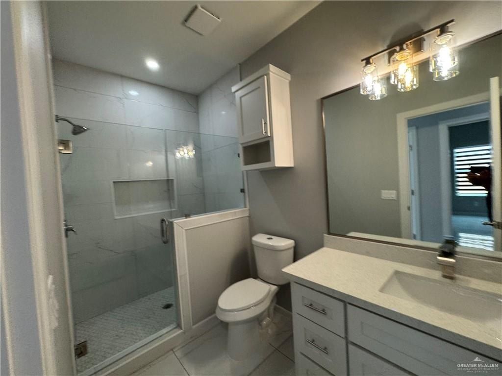 1118 Country Club Drive. Alamo, TX 78516