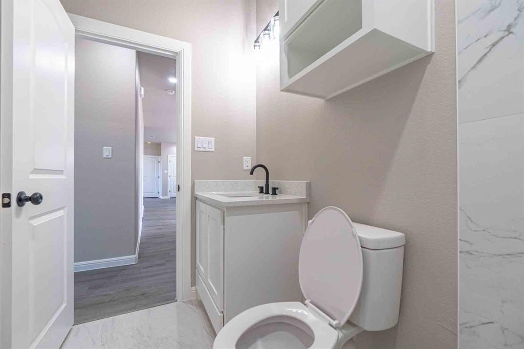 3308 Power Plant Court. Granbury, TX 76048