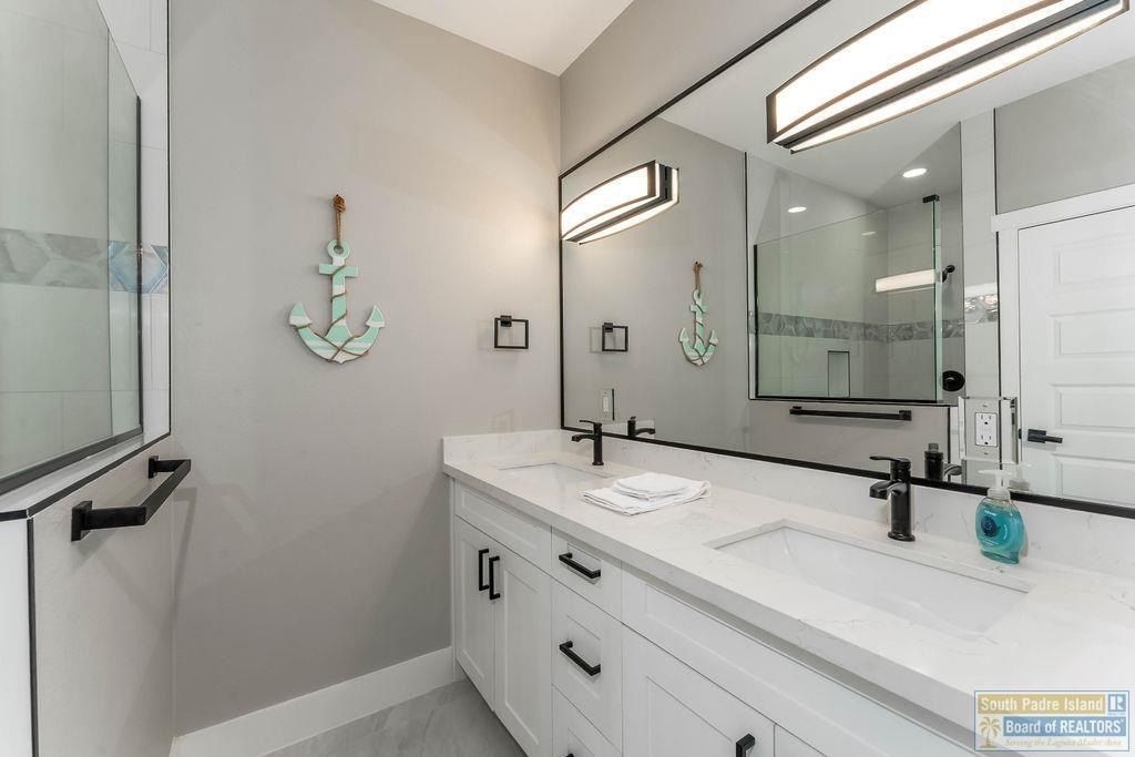 128 Saturn Lane. South Padre Island, TX 78597