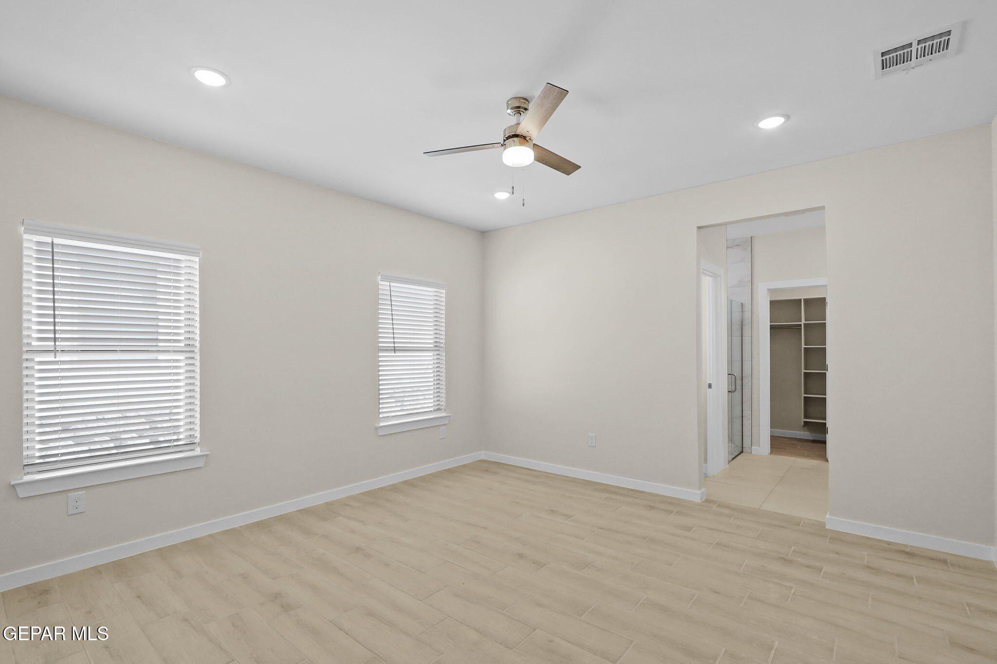 682 Davis Greenwood Court. Vinton, TX 79821