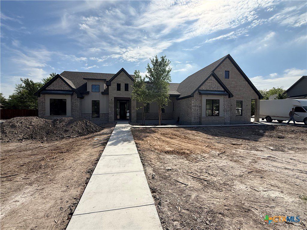 2216 Iron Branch Road. Temple, TX 76502