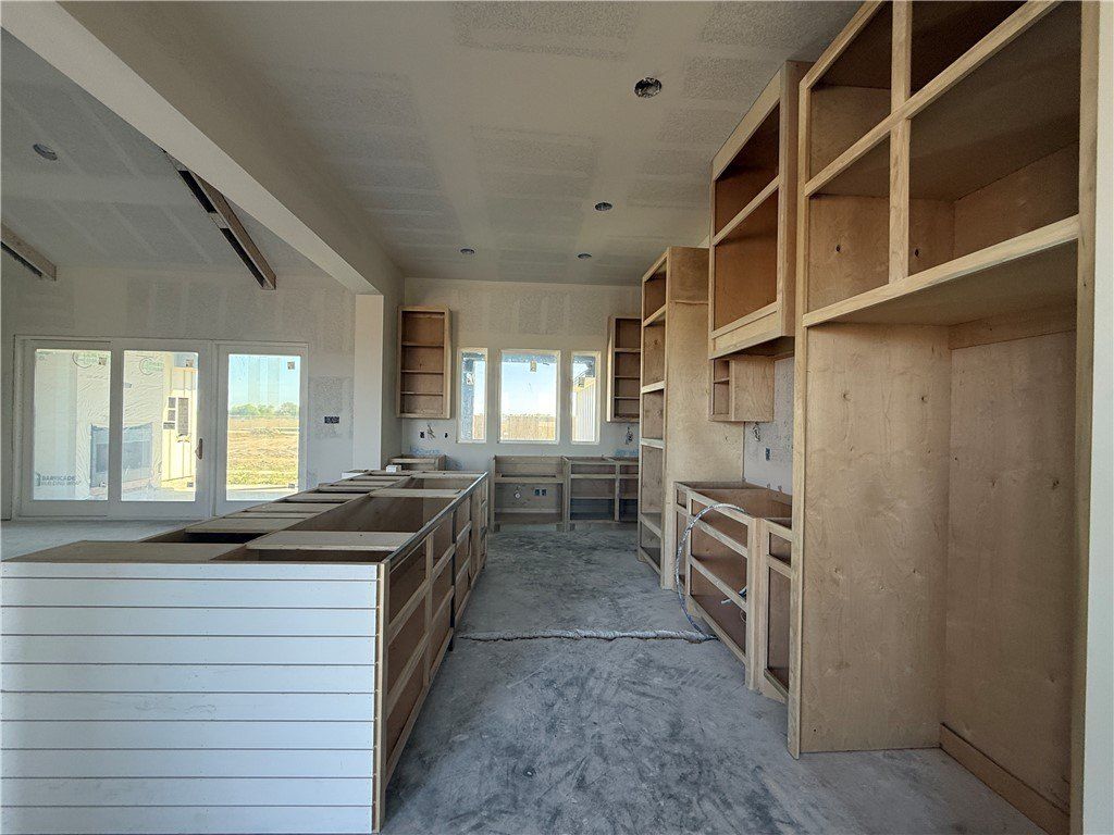 1501 Mariposa Ranch. Corpus Christi, TX 78413