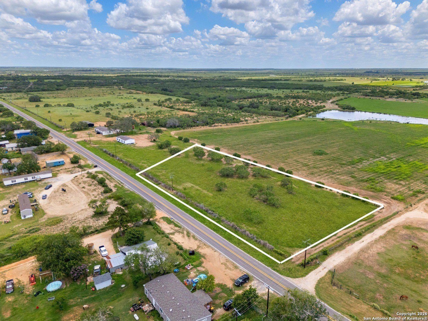 3041 Fm 1333. Poteet, TX 78065