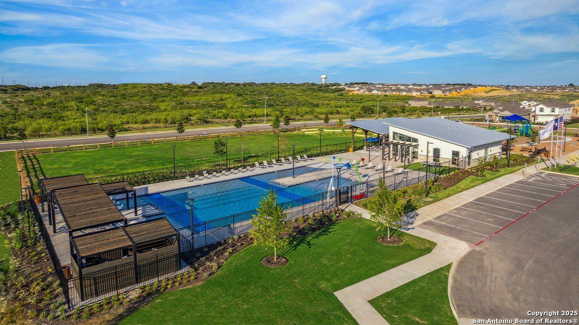 12703 Burro Canyon. Converse, TX 78109