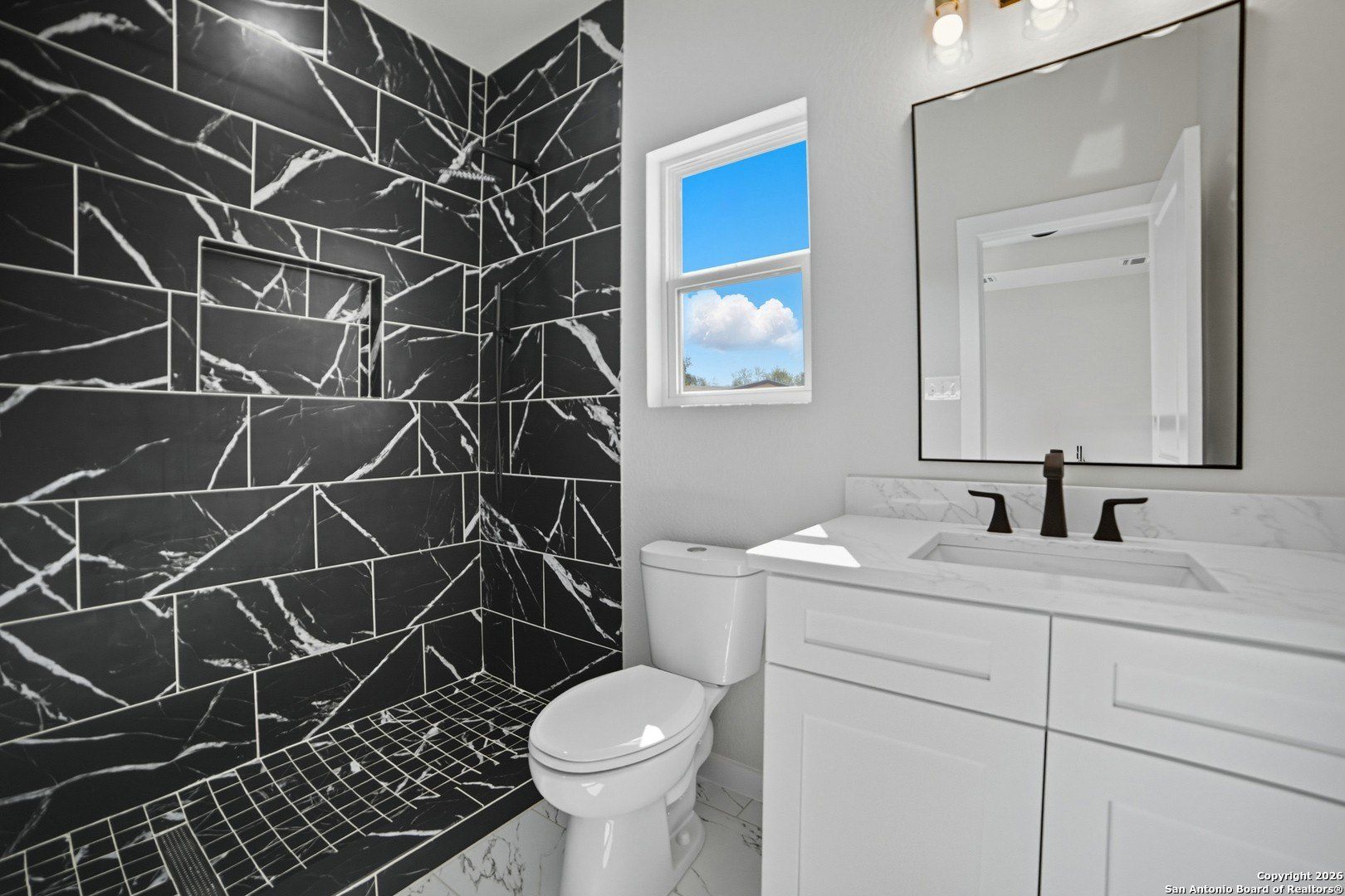 16724 Tapatio St. Atascosa, TX 78002