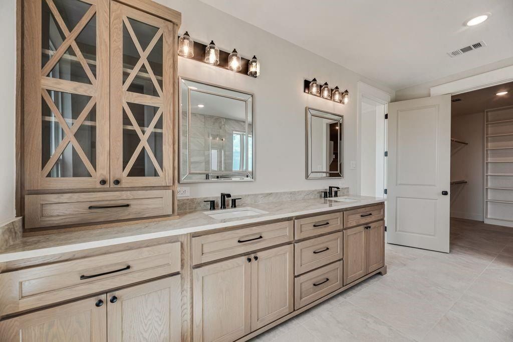 170 Maci Drive. Waxahachie, TX 75167