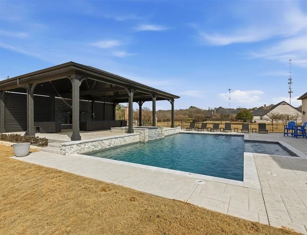 546 Denali Drive. Aledo, TX 76008