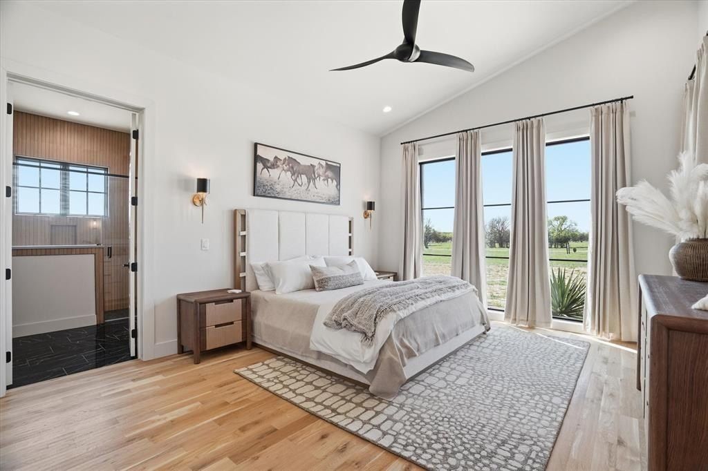 12 Crocket Valley Court. Strawn, TX 76475