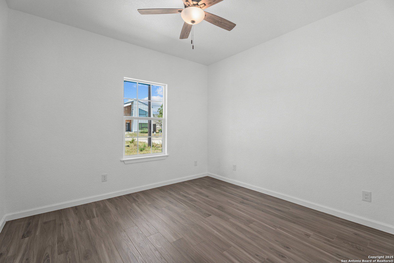 1734 Blueridge Dr. Canyon Lake, TX 78133