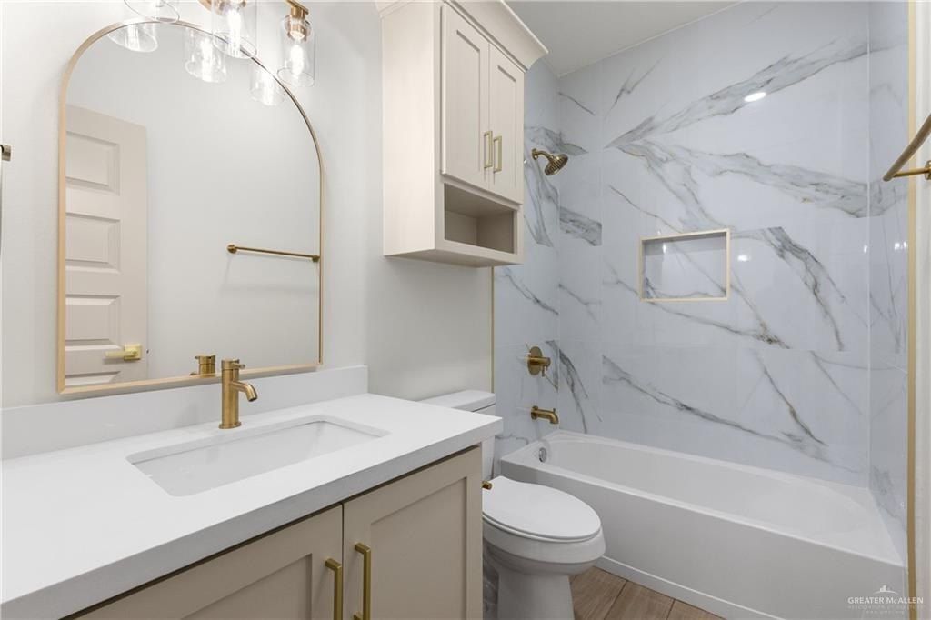 303 Merida. Donna, TX 78537