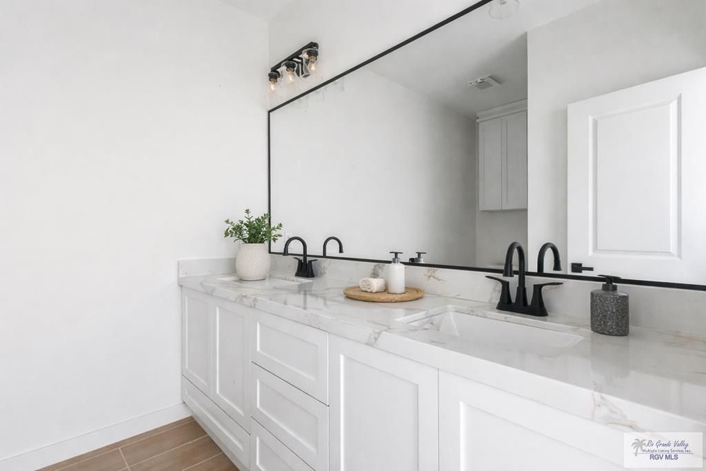 6971 Heritage Oak Dr. Brownsville, TX 78526