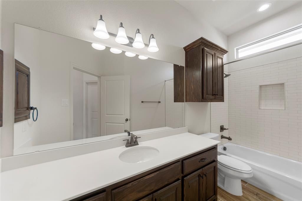 1913 Creekview Lane. Josephine, TX 75173