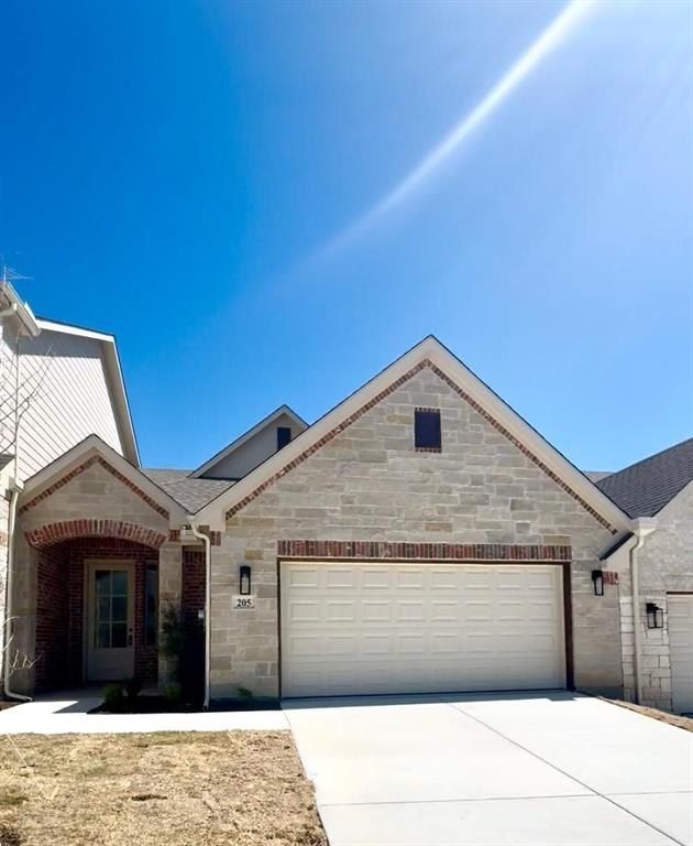 205 Legacy Boulevard. Weatherford, TX 76085