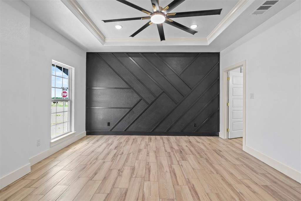 271 Victory Drive. Mabank, TX 75147