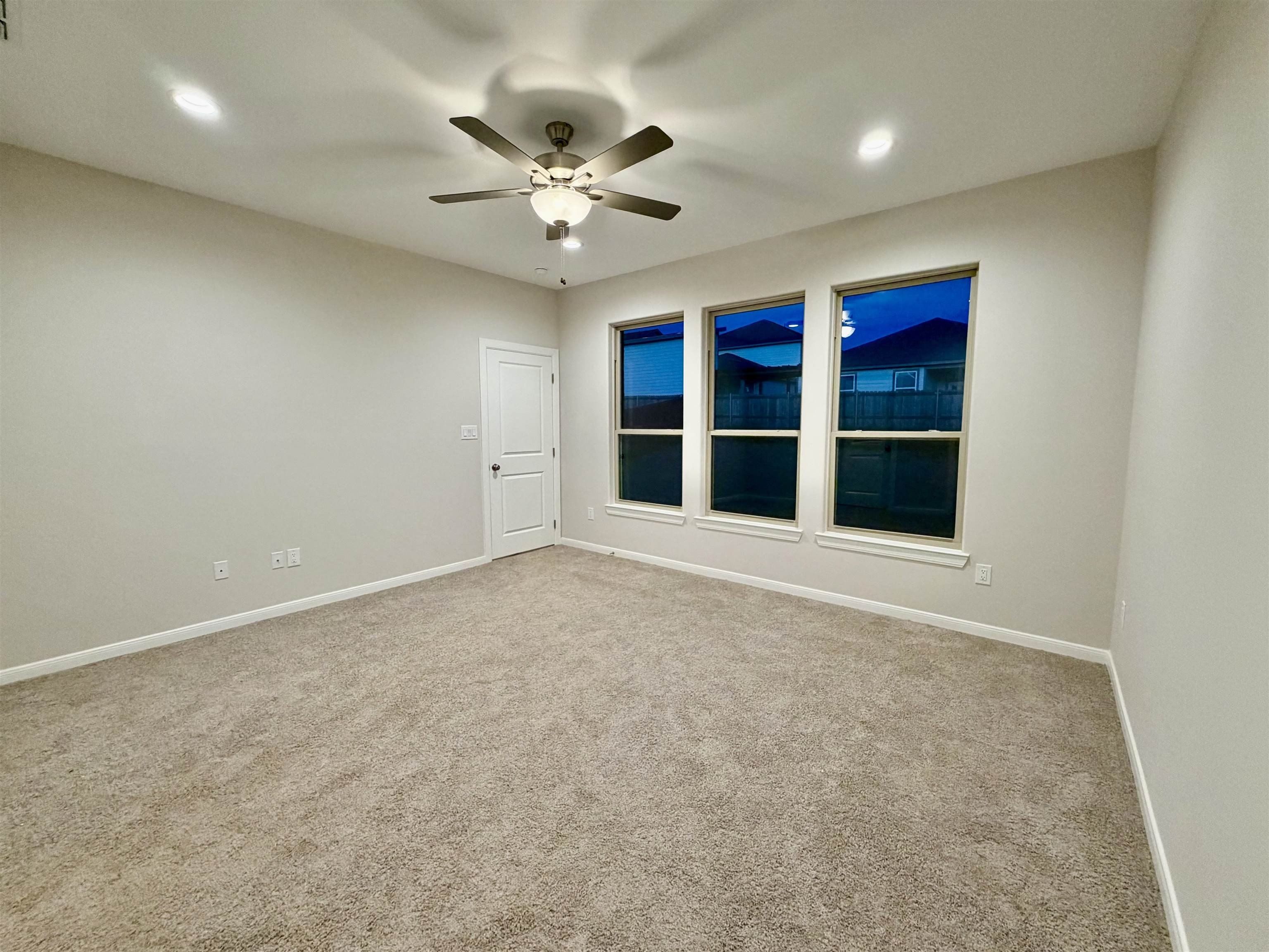 1427 Key Deer Dr. Laredo, TX 78045