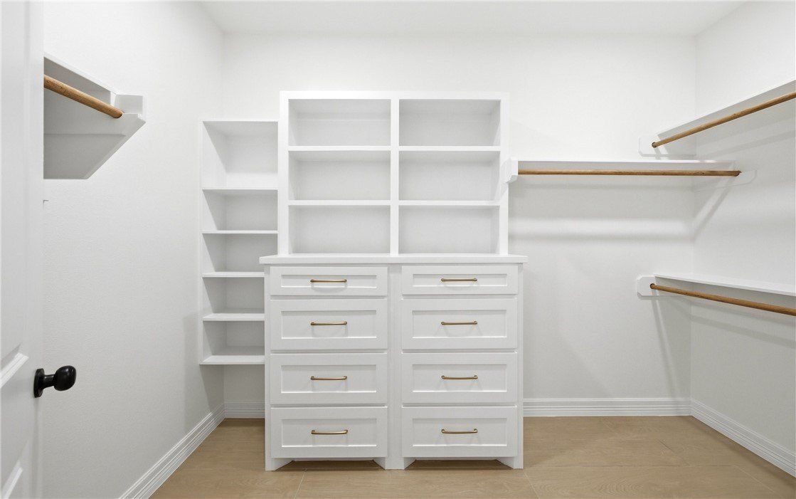 1813 Clapper Rail Drive. Portland, TX 78374