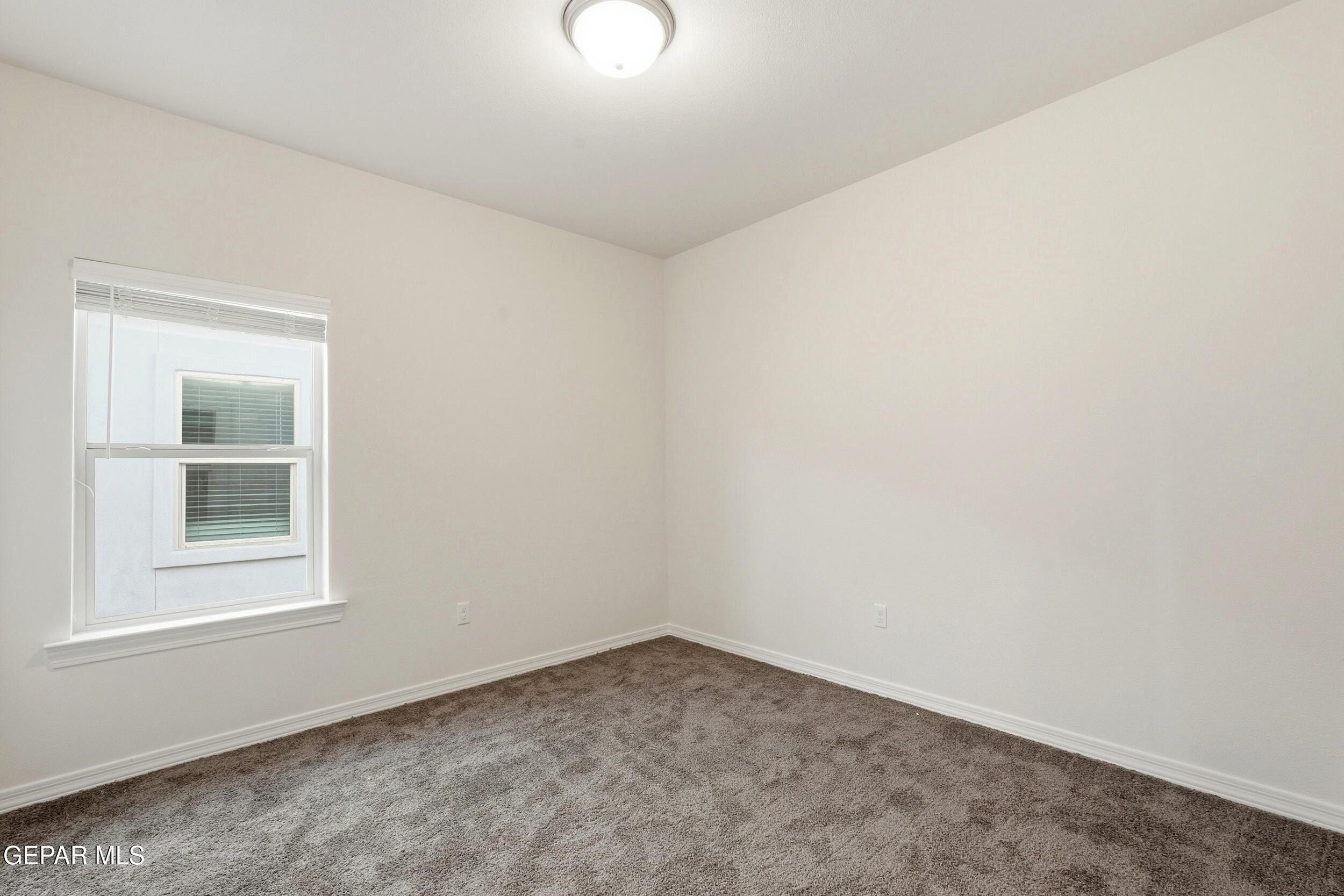 3736 Model Lane. El Paso, TX 79938