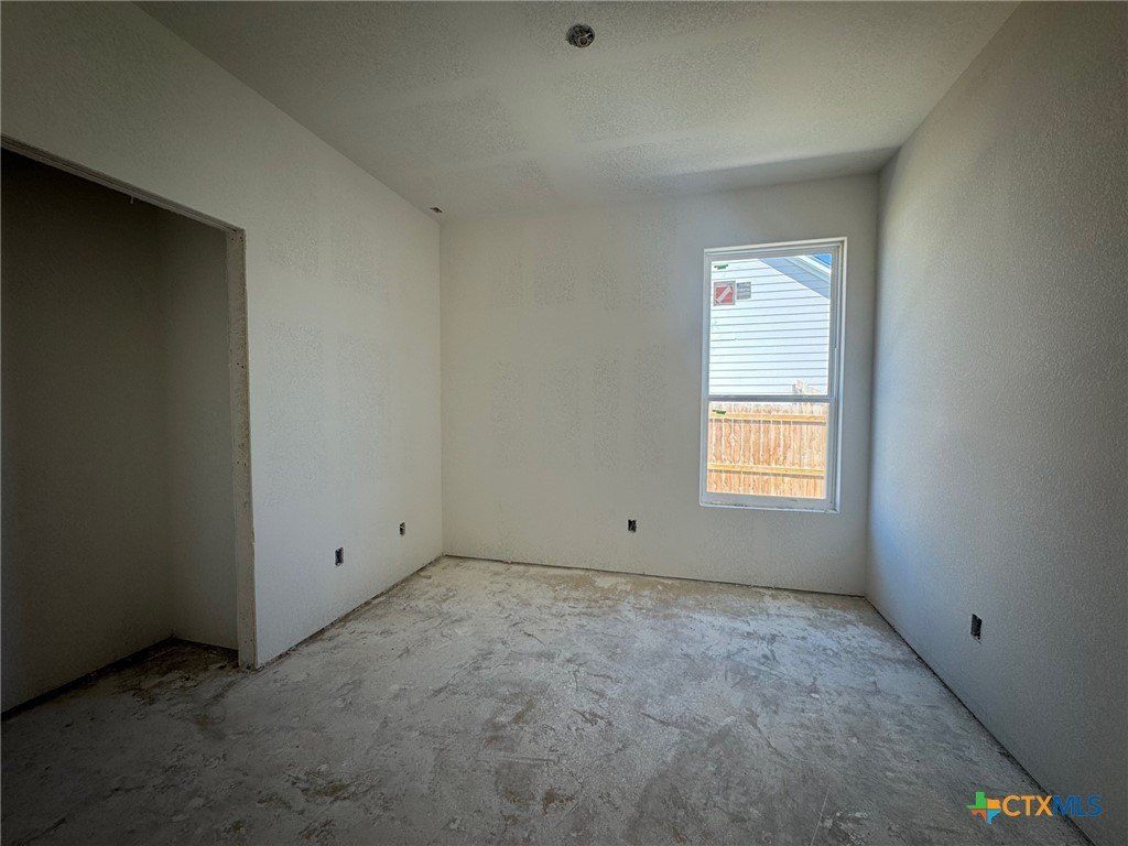 8015 Timber Hollow Lane. Temple, TX 76502