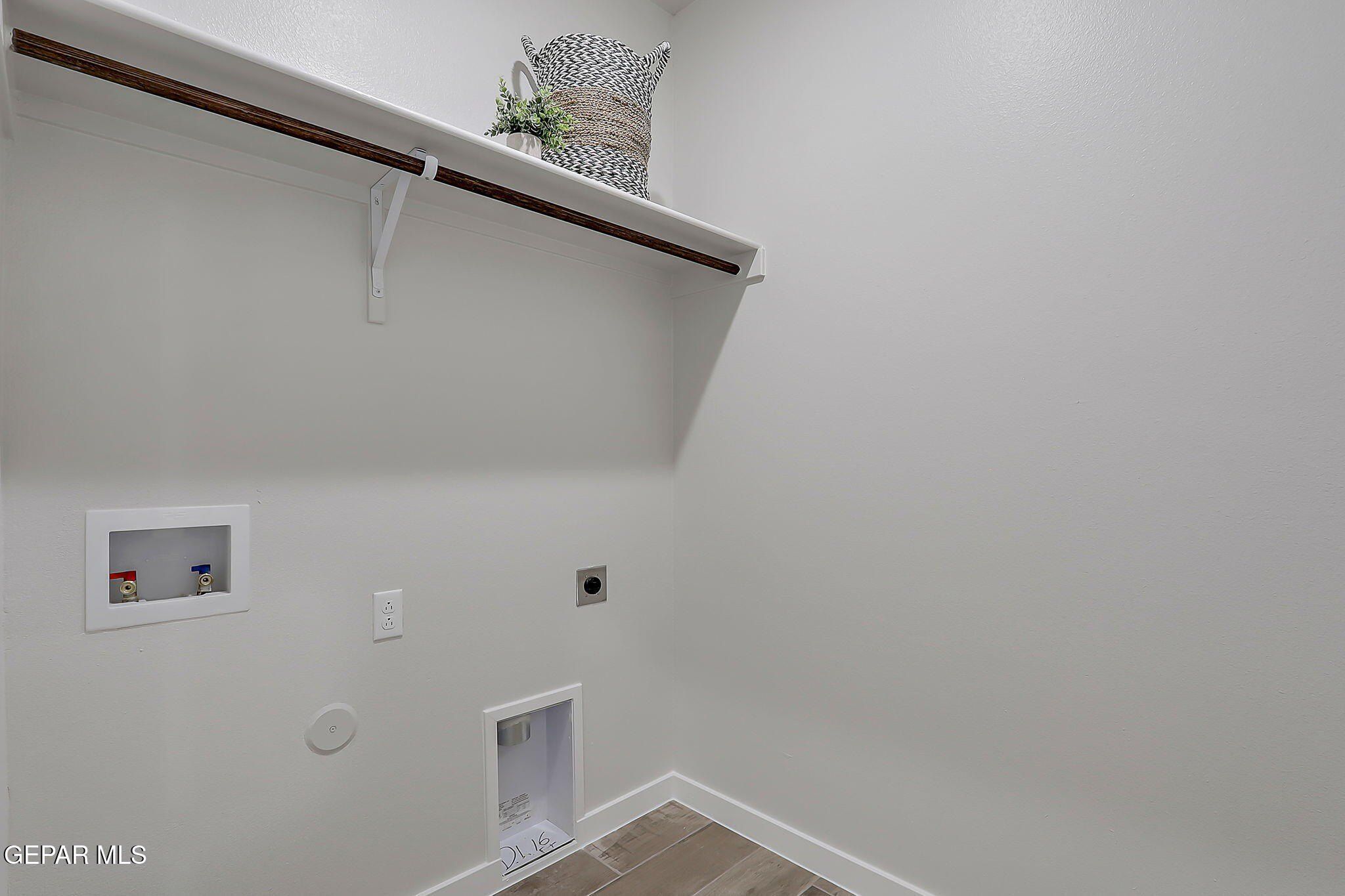 13877 Paseo De Gloria Avenue. El Paso, TX 79928