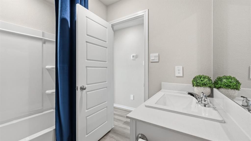 1057 Foxburg Drive. Fort Worth, TX 76131