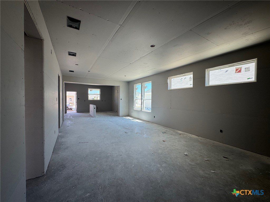 8020 Pineridge Way. Temple, TX 76502