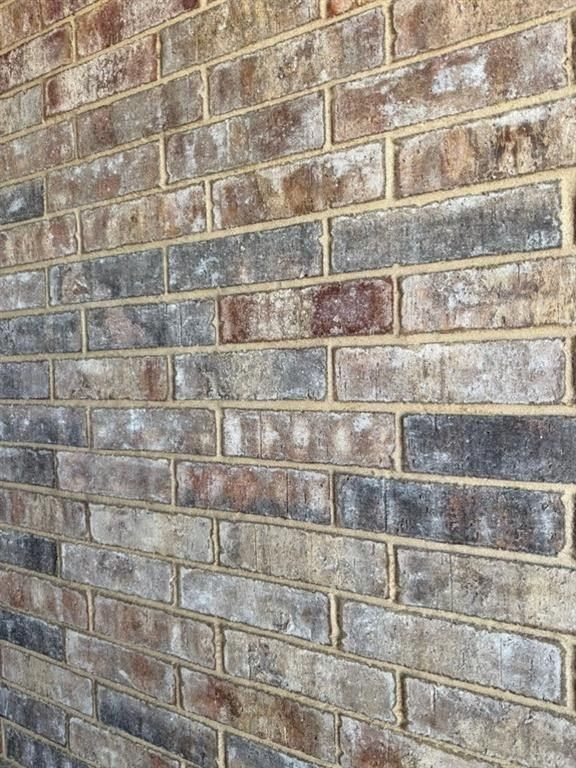 841 Elmstead Drive. Fort Worth, TX 76108