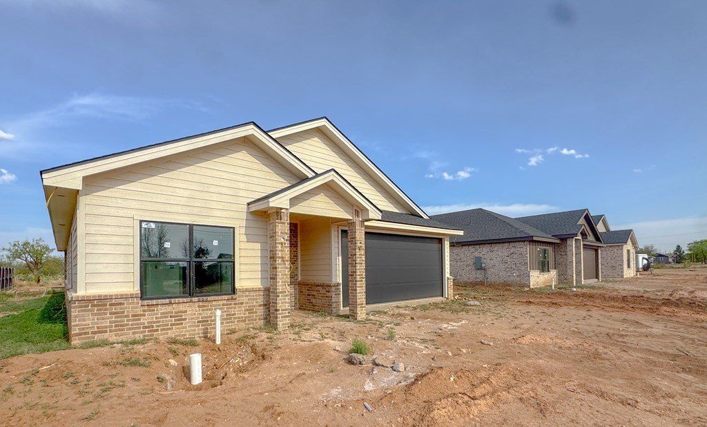 4201 Connally St. Big Spring, TX 79720