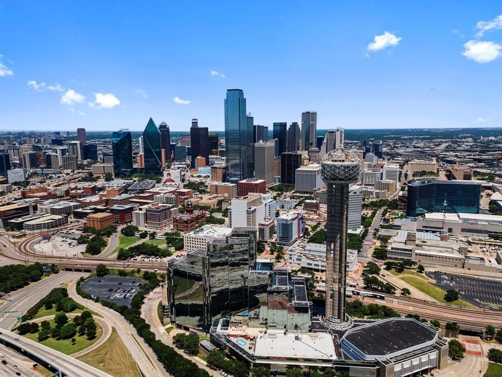 2501 Bradfield Street. Mesquite, TX 75149