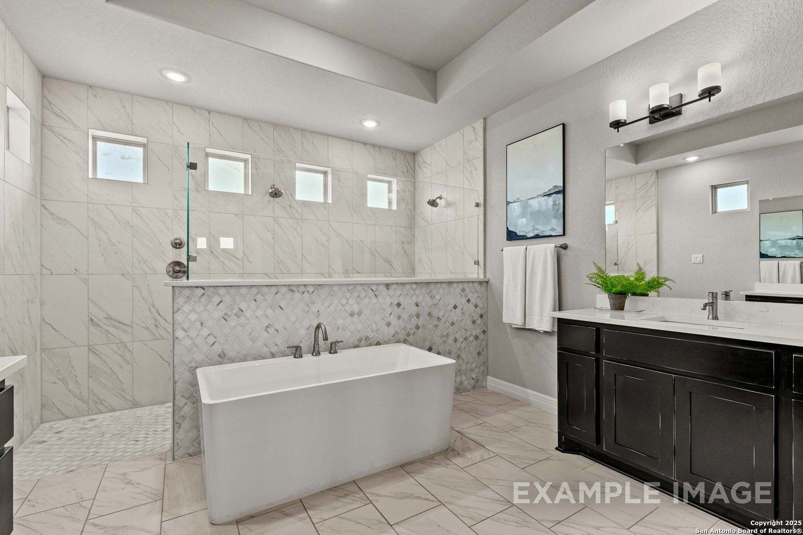 478 Poe Parkway. Castroville, TX 78009