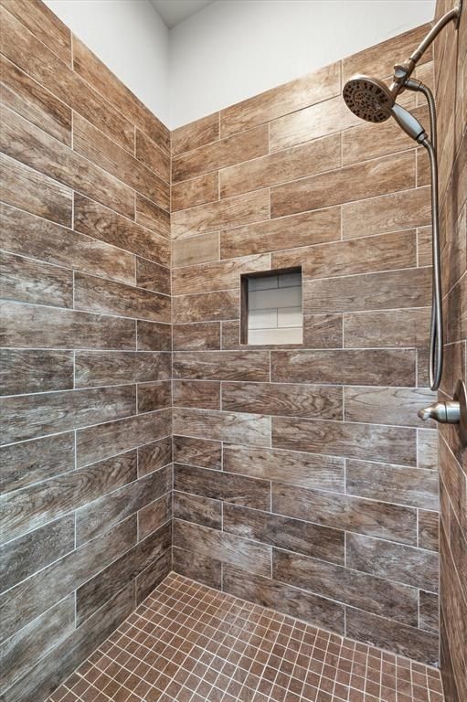 1445 County Road 3690. Paradise, TX 76073