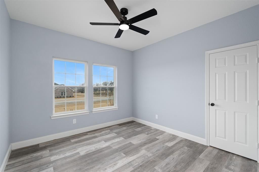 1021 Don Eve Court. Azle, TX 76020