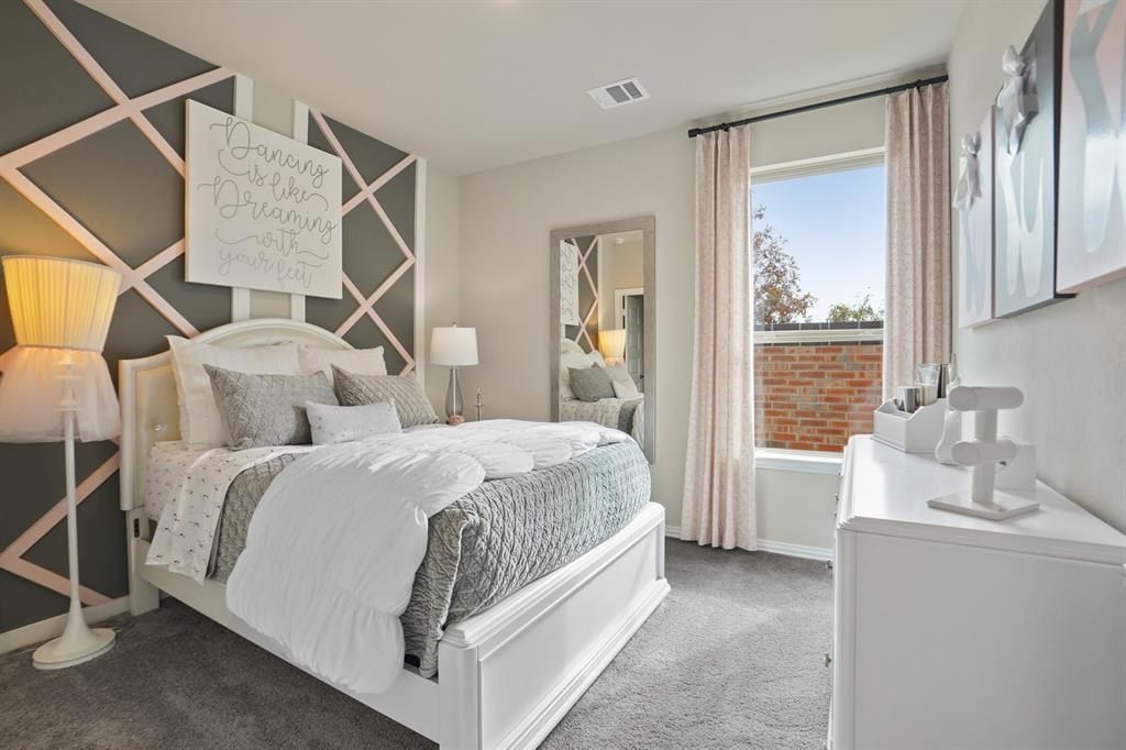 2763 Teton Street. Corinth, TX 76210