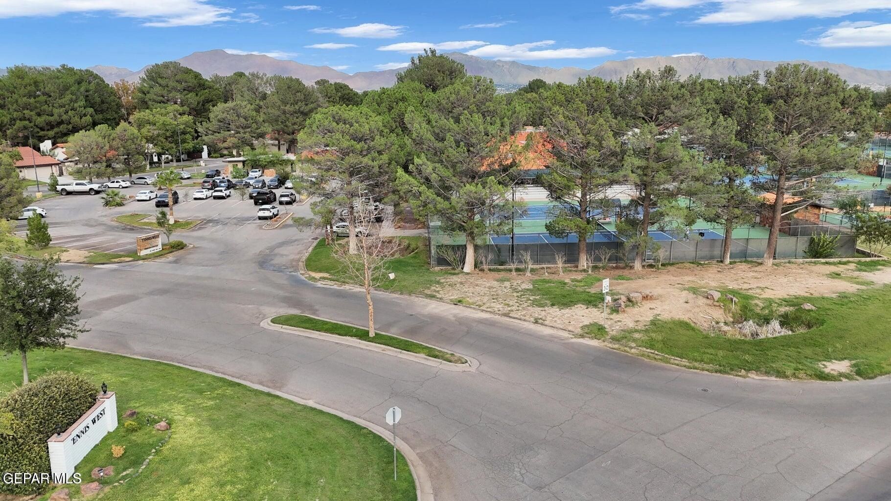 620 Lakeway Drive. El Paso, TX 79932