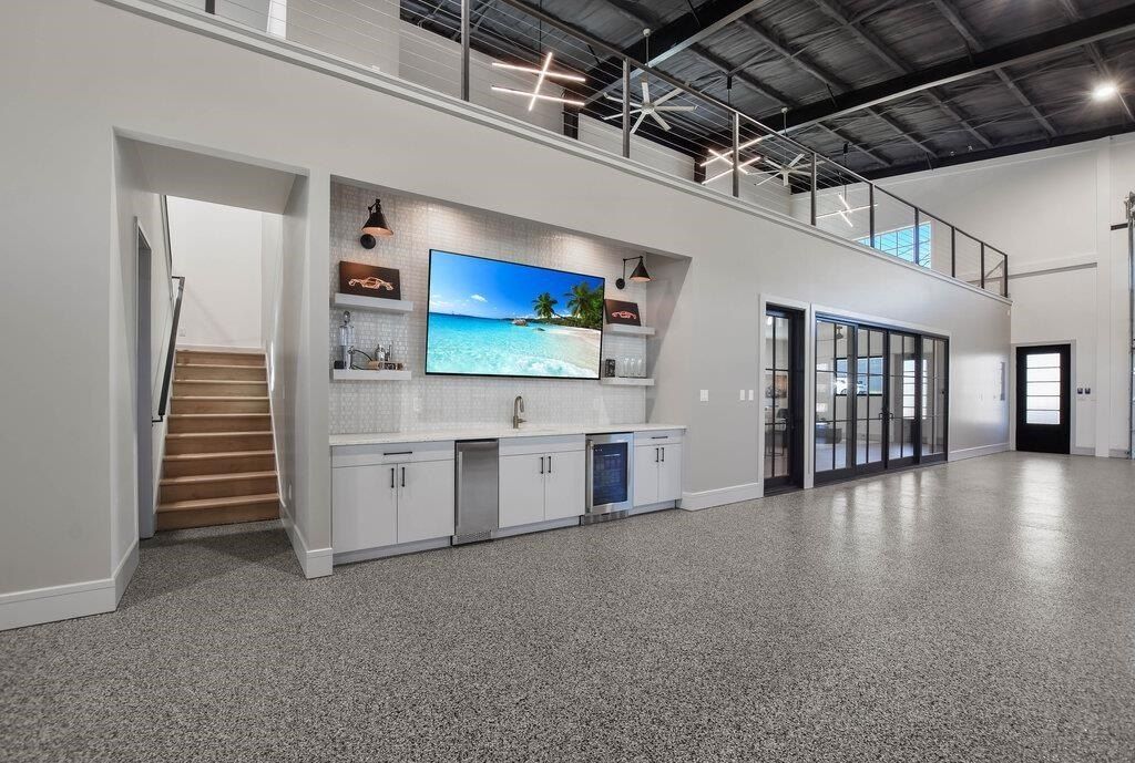 1301 Oreilly Drive. Lakeway, TX 78734