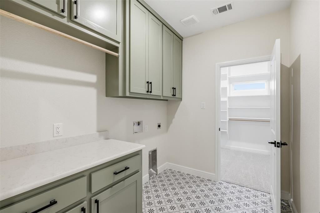 1021 Preserve Street. Weatherford, TX 76085