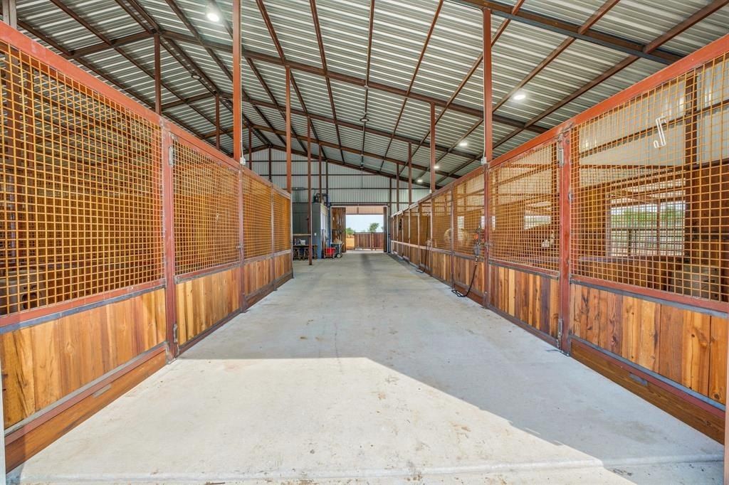 15350 Margarita Court. Lipan, TX 76462