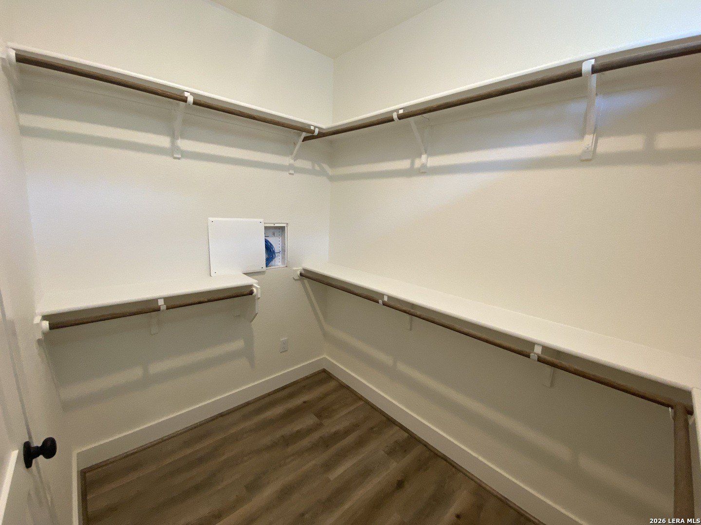 729 Canyon Bend. Canyon Lake, TX 78133