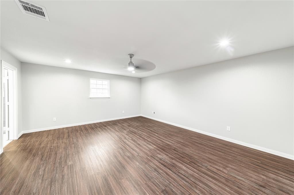 3134 Alaska Avenue. Dallas, TX 75216