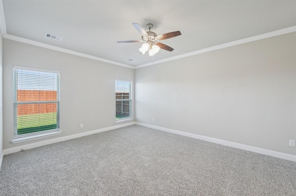 1033 Nighthawk Trail. Alvarado, TX 76009