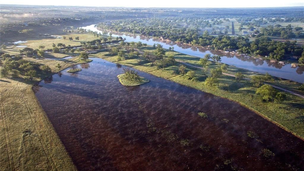 1102 River Ranch Lane. Weatherford, TX 76087